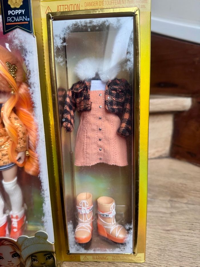 Poppy Rainbow High winter break - photo numéro 9