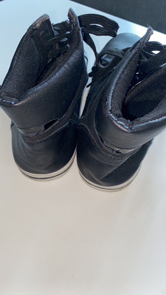 Baskets taille 38 - photo numéro 3