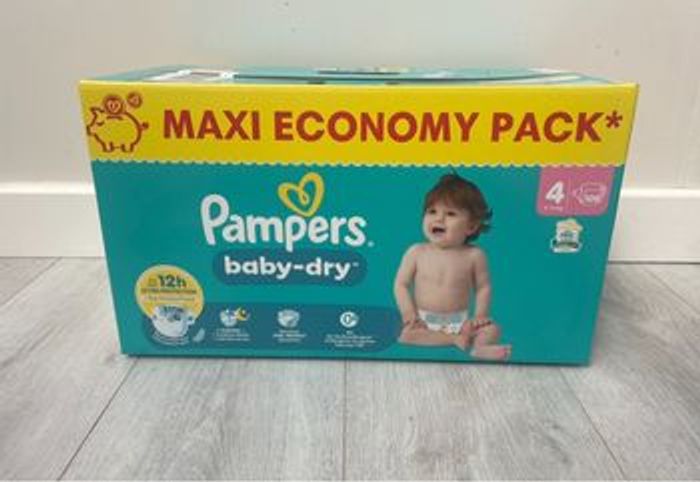 Bonjour pack neuf Pampers de 108 couches taille 3 (9-14kgs) à 25€