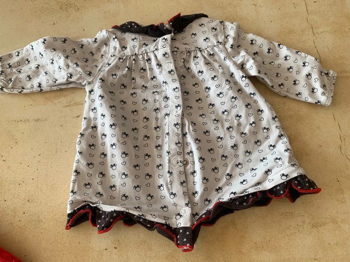 Joli ensemble 3 pièces Mickey Minnie Disney 3 mois - photo numéro 5