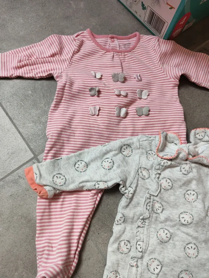 Pyjamas 12 mois - photo numéro 2