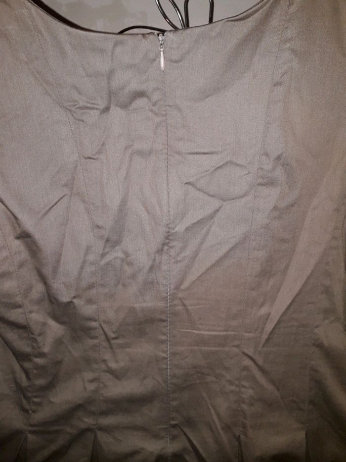 Robe taille 42 - photo numéro 4