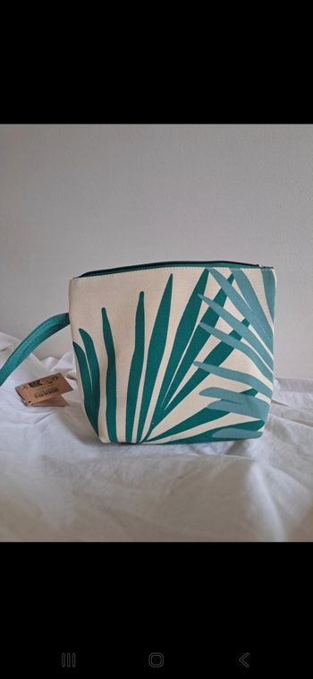 Pochette isotherme Yves Rocher