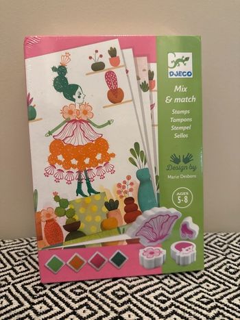 Djeco - Coffret créatif "Tampons Mix et Match Flower Girls"