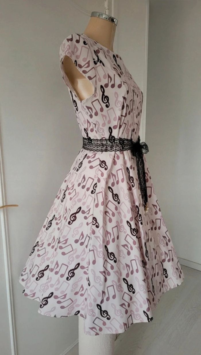 Robe notes de musique - photo numéro 4