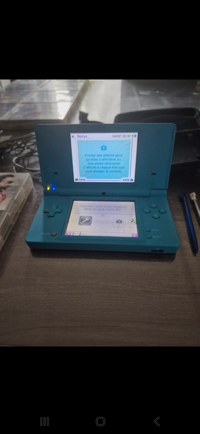Nintendo dsi - photo numéro 2