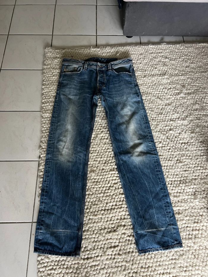 Jean diesel larkee taille 34 - photo numéro 3