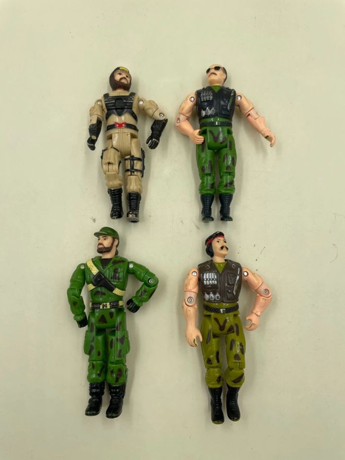 Lot de 4 figurines Militaires articulé de 10 cm