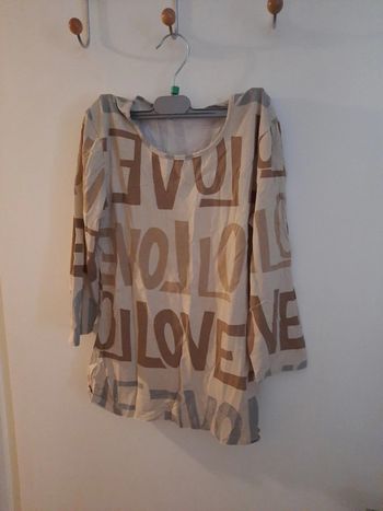 T shirt love taille 1