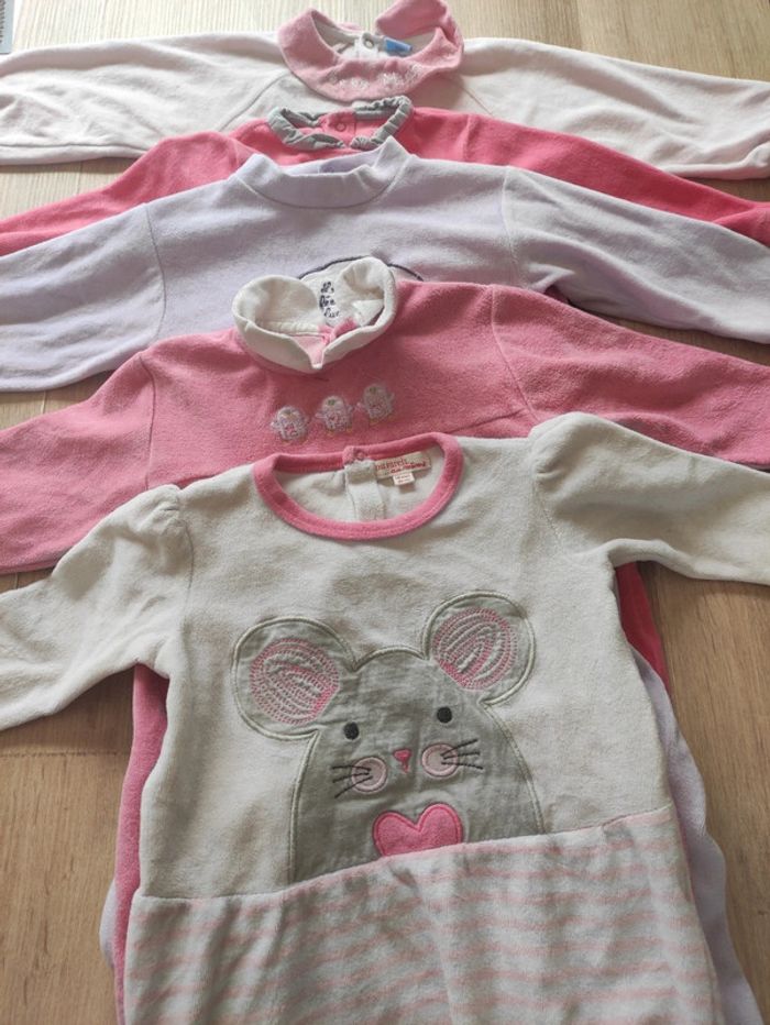 Lot 5 pyjamas 18 mois
