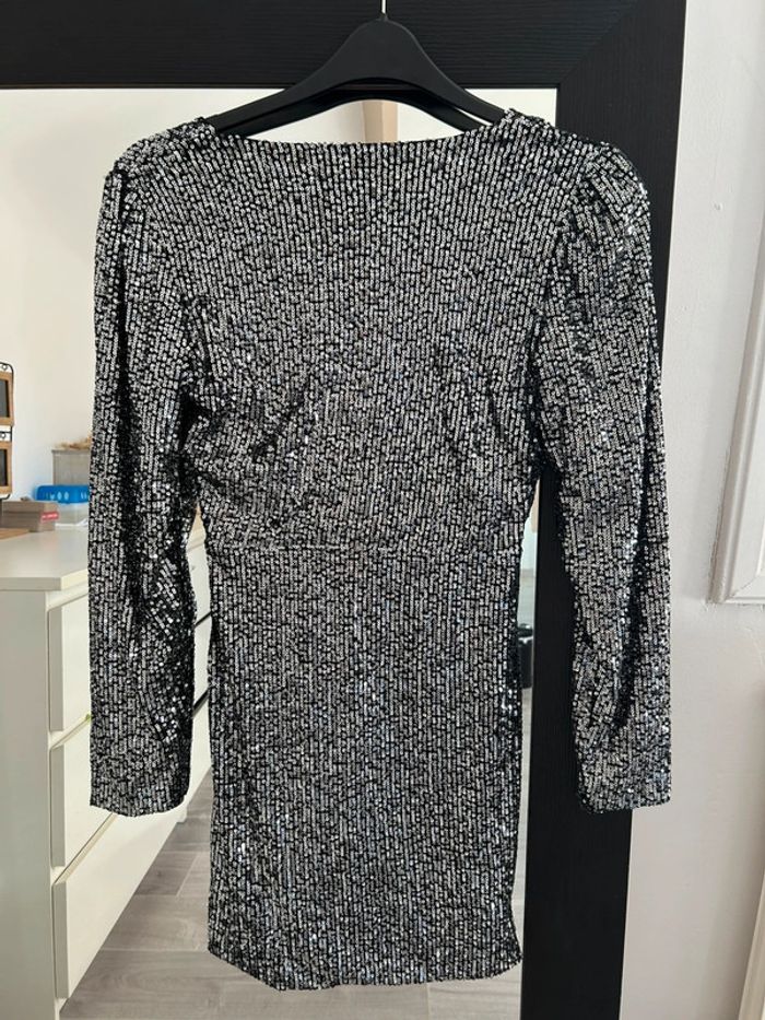Robe à sequins taille S - photo numéro 2