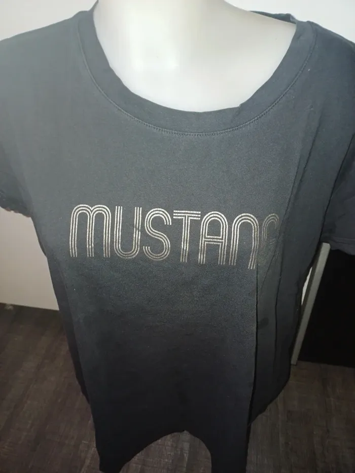 Tee shirt mustang taille L - photo numéro 2