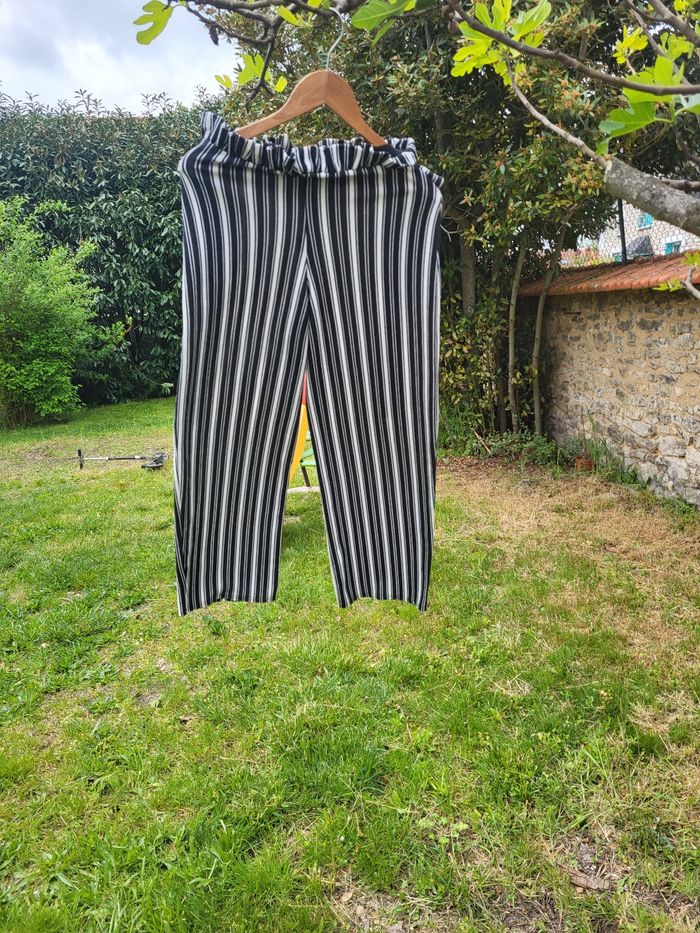 Pantalon jambe large - photo numéro 3
