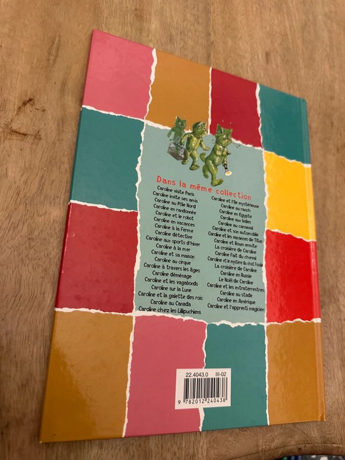 Livre rare damiers couleurs Caroline et les extraterrestres chats pouf vert Pierre Probst - photo numéro 2