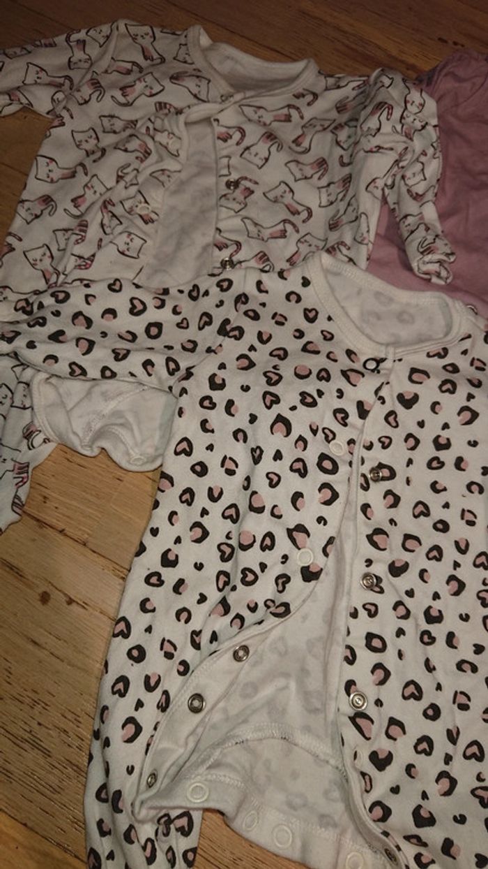 Lot de 3 pyjamas légers 1 mois - photo numéro 2