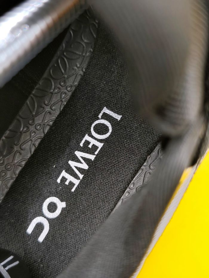 Baskets  Loewe on cloud taille 39 noir neuve - photo numéro 10