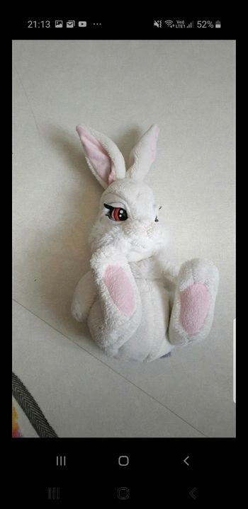 Peluche lapin interactif