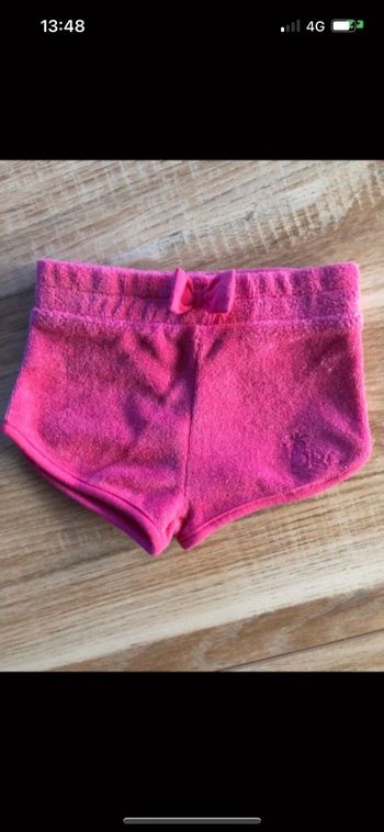 Short orchestra fuchsia.