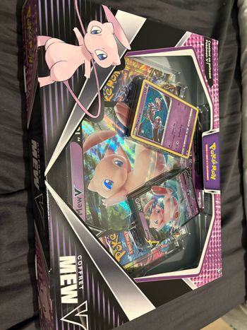 Coffret Mew V Pokémon scellé