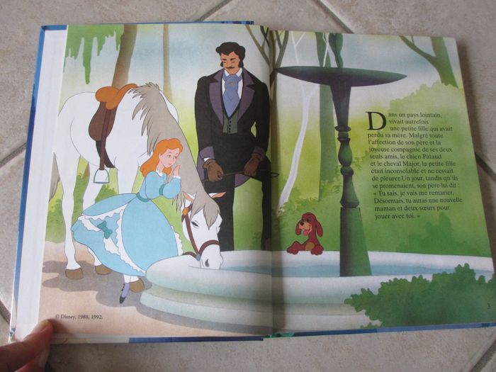 Livre enfant Disney Cendrillon - photo numéro 3
