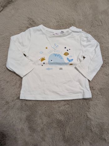 🤍 Haut Pommette – 12 mois / 12M – motif baleine “Baby Whale” 🤍