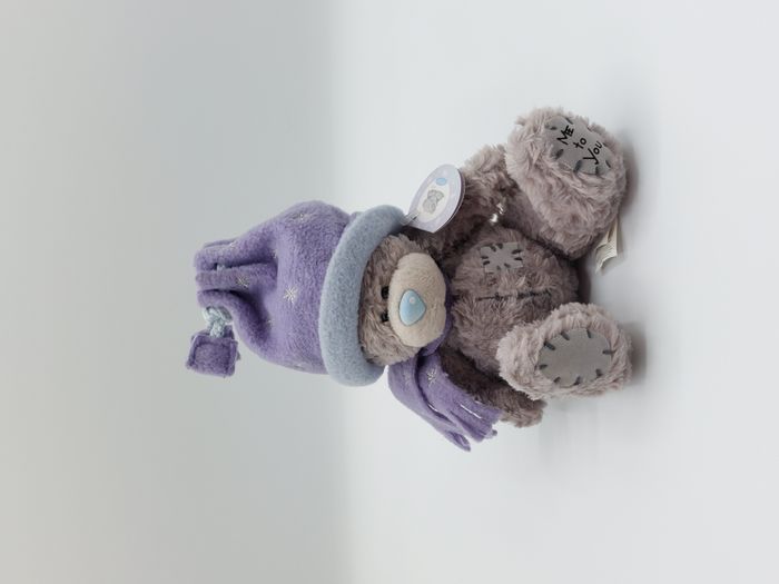 Peluche doudou ours ourson ME TO YOU bonnet violet écharpe Carte Blanche 20 cm