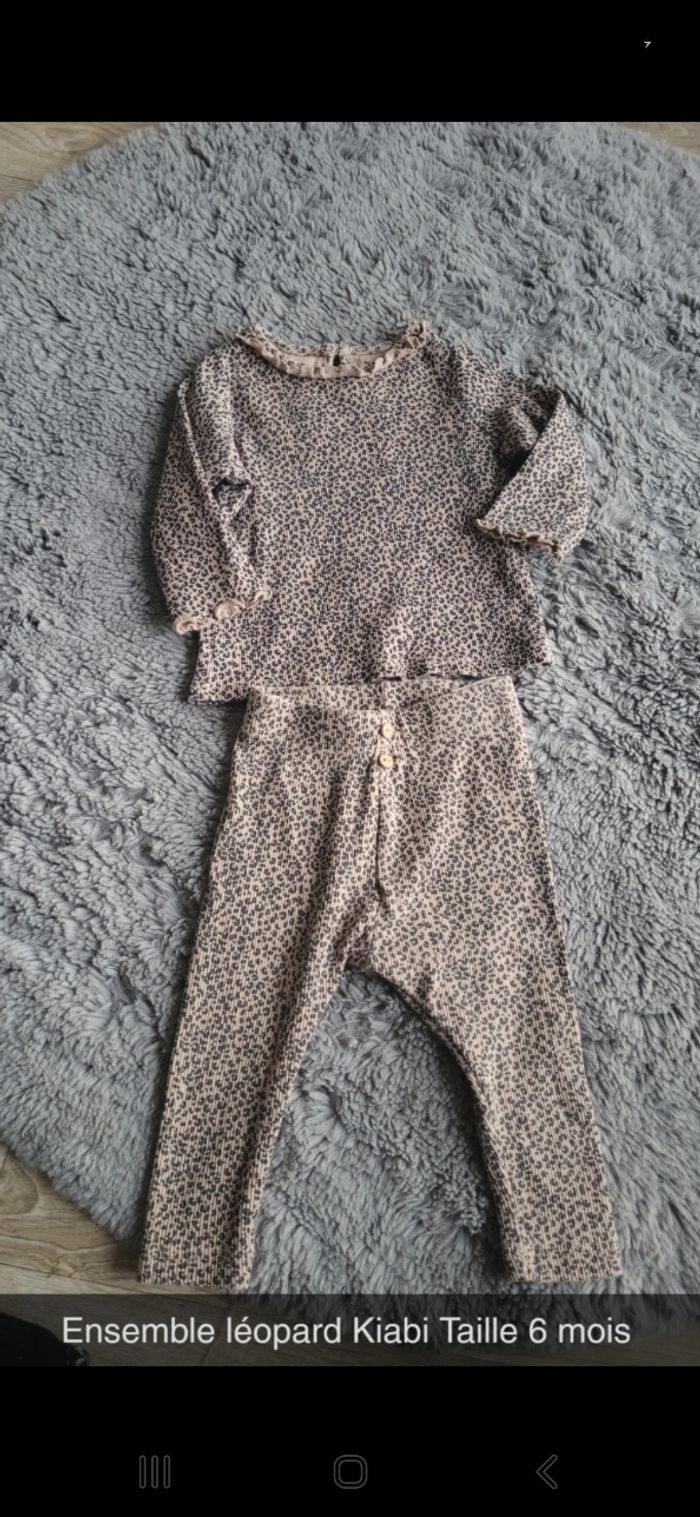Ensemble léopard Kiabi 6 mois