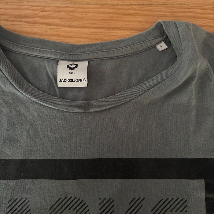 TEE shirt - photo numéro 2