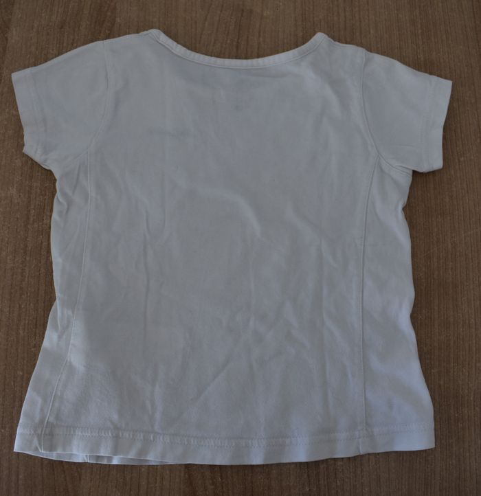 t-shirt nike 4/5 ans - photo numéro 2