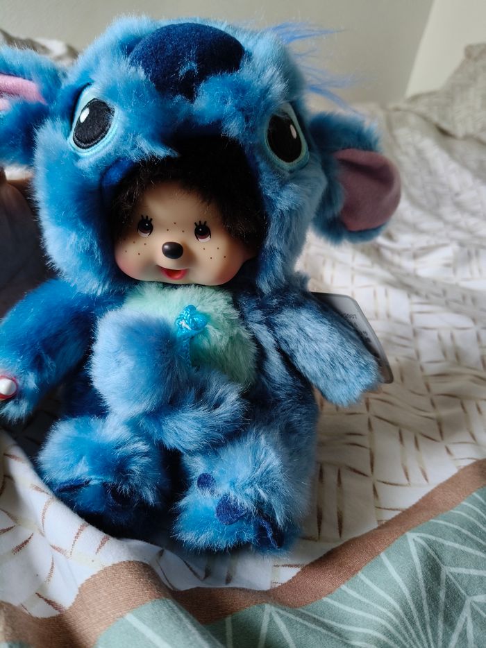 Peluche Stitch avec tête de Monchhichi
Neuf