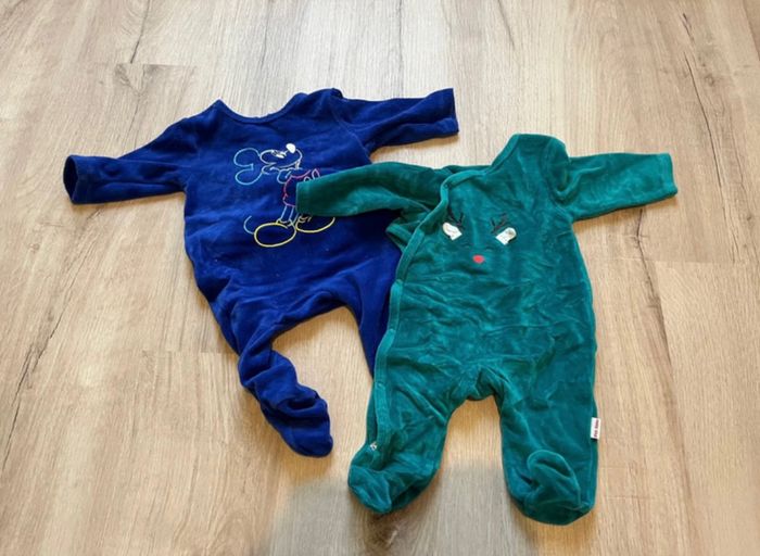 Pyjamas bébé