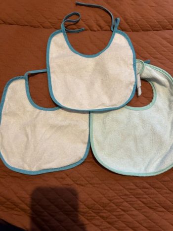 Lot de 3 bavoirs