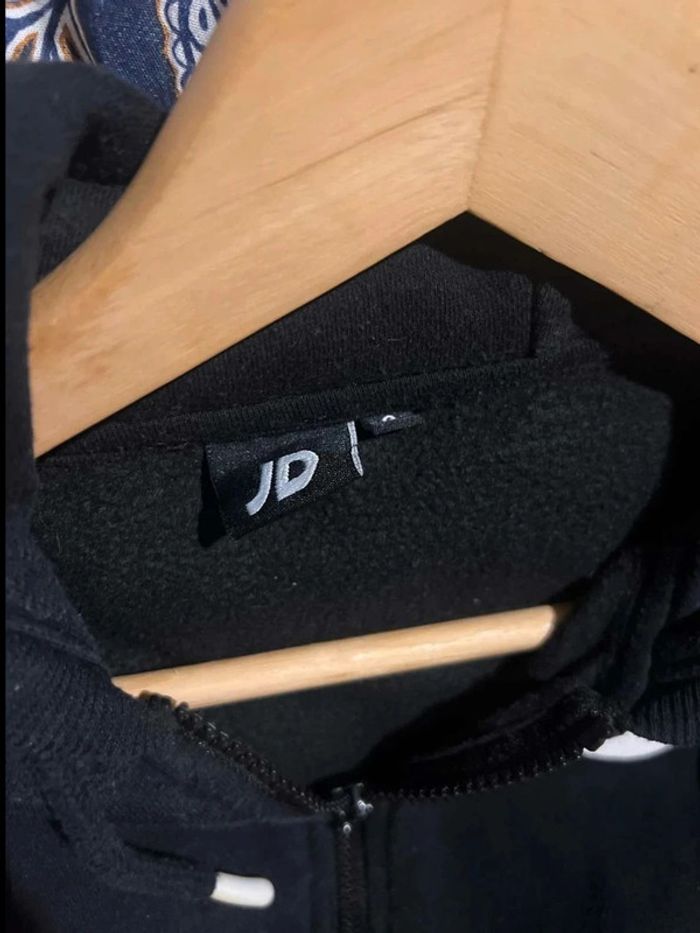 Gilet JD Sports - taille 36 - photo numéro 3