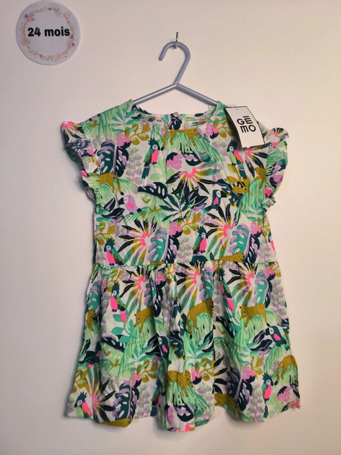 Lot  vêtements fille 24 mois été neuf - photo numéro 7