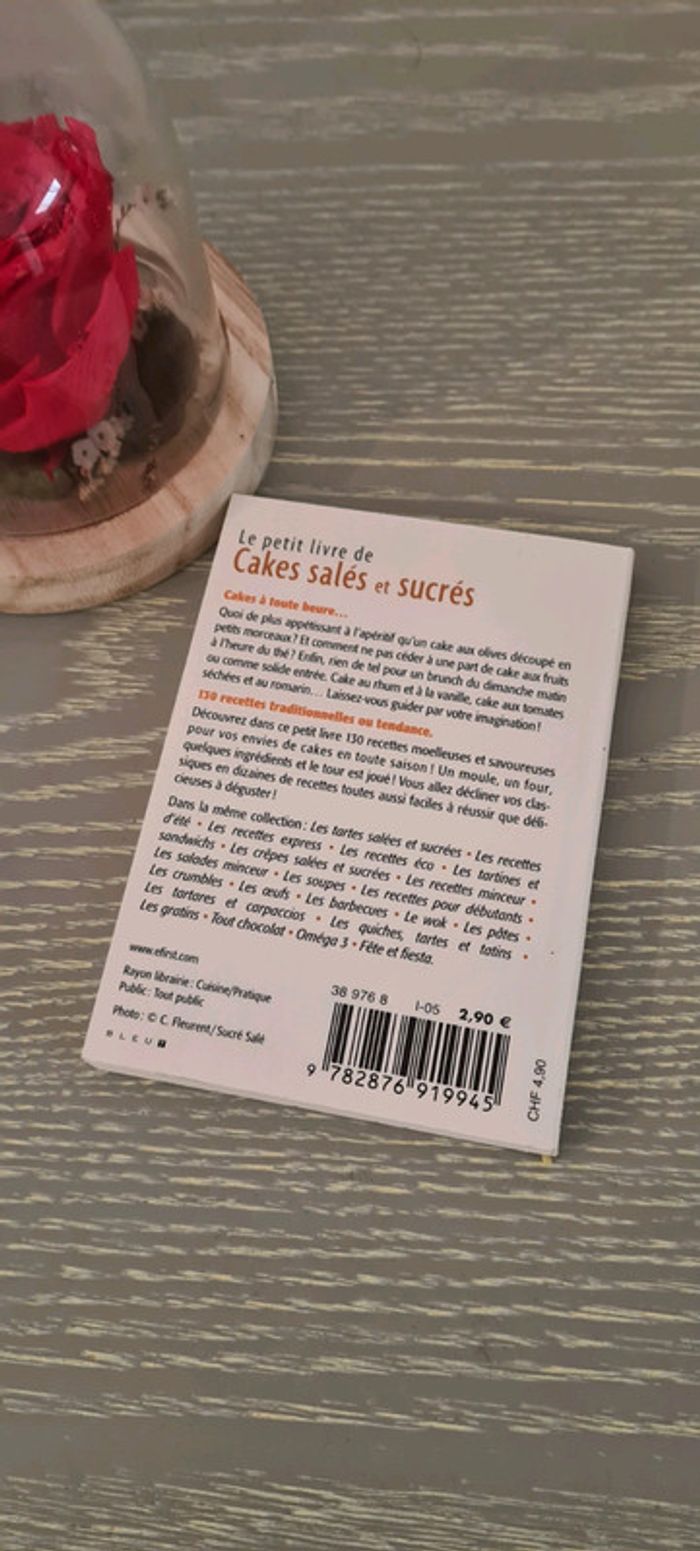 Mini livre recettes cakes salés et sucrés - photo numéro 2
