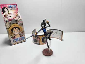 One Piece Mini Figurine - Choco Egg - Brook 09