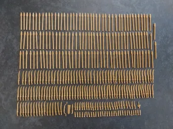Gros lot type lego d'armes pour soldats elfes seigneur des anneaux