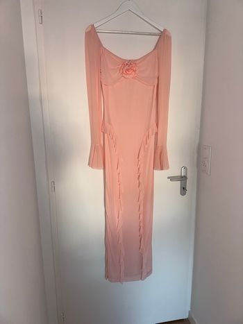 Robe rose