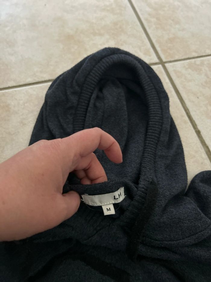 Pull à capuche - photo numéro 3