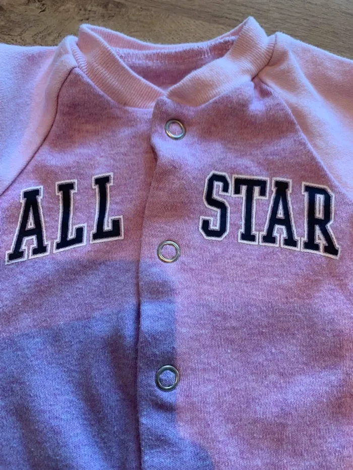 Pyjama converse all star taille 1 mois - photo numéro 2