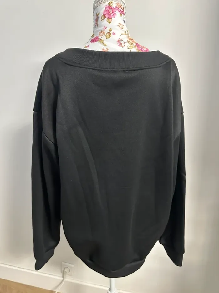 Sweat col v oversize - photo numéro 3