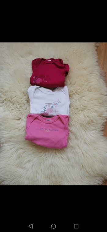 Lot body petit bateau