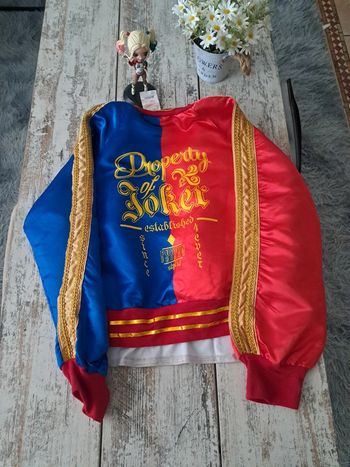 Veste et t-shirt intégré Harley Quinn Suicide Squad broderie doré