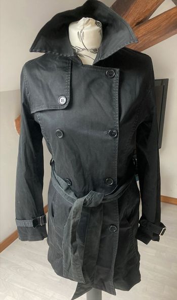 Trench noir imperméable taille 36/38