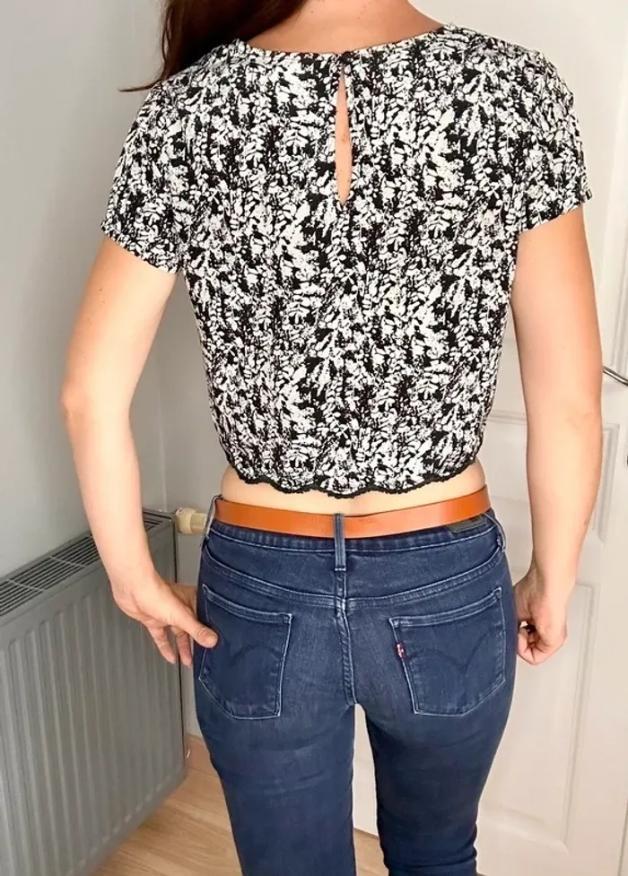 Blouse courte Teddy Smith – imprimé noir & blanc – Taille 16 ans / XS - photo numéro 2