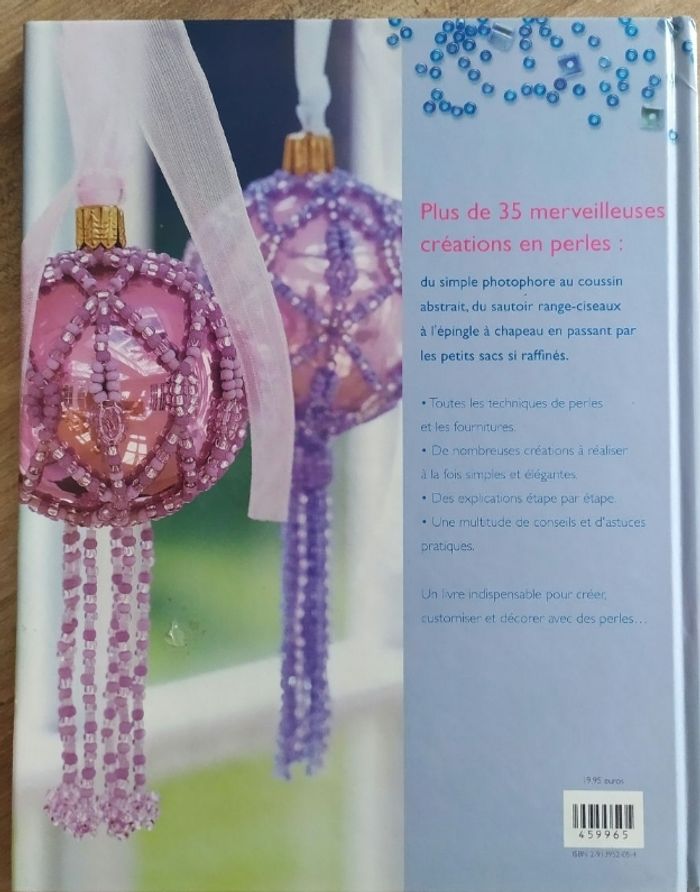 Livre déco en perle - photo numéro 2
