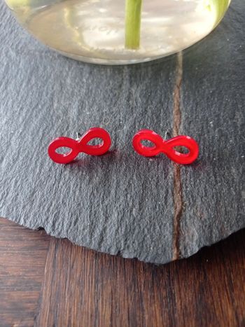 Boucles d'oreilles Infini rouge