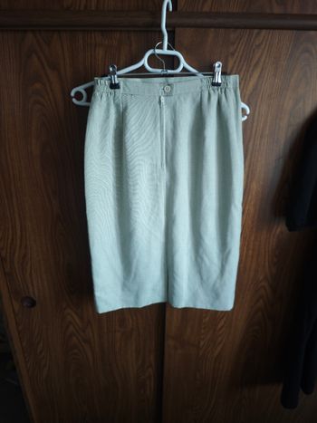 Jupe droite avec doublure taille 38/40