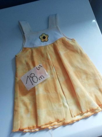 Réduction 50% si lot Jolie robe 18 mois