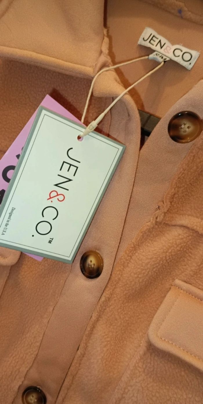 Femme - photo numéro 2